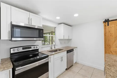 5802 Greenwood Way Holiday FL 34690