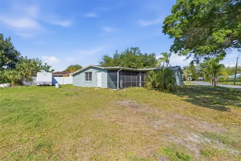 5802 Greenwood Way Holiday FL 34690