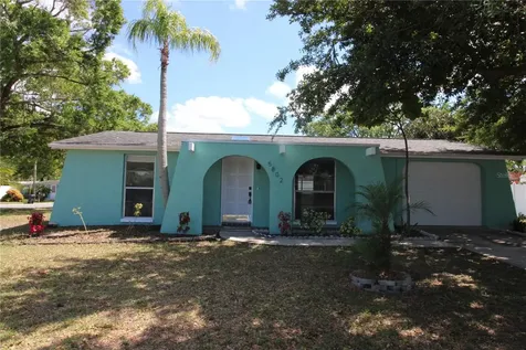 5802 Greenwood Way Holiday FL 34690