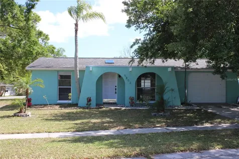 5802 Greenwood Way Holiday FL 34690