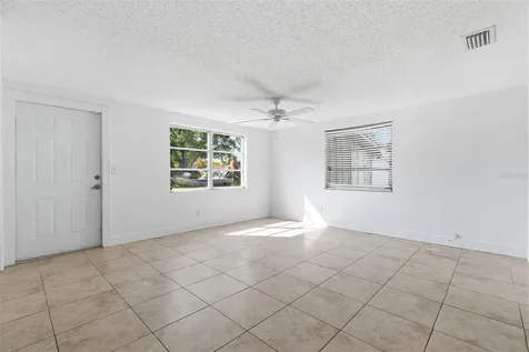 5802 Greenwood Way Holiday FL 34690