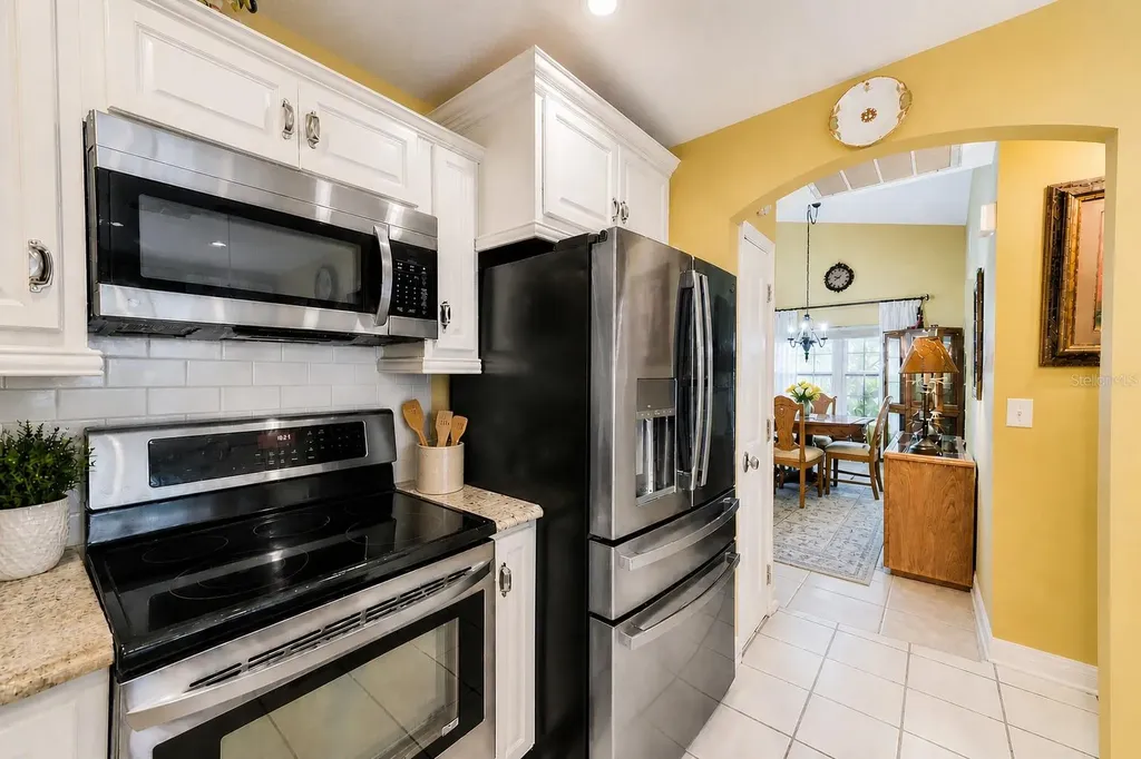2728 Bentley Drive Palm Harbor FL 34684