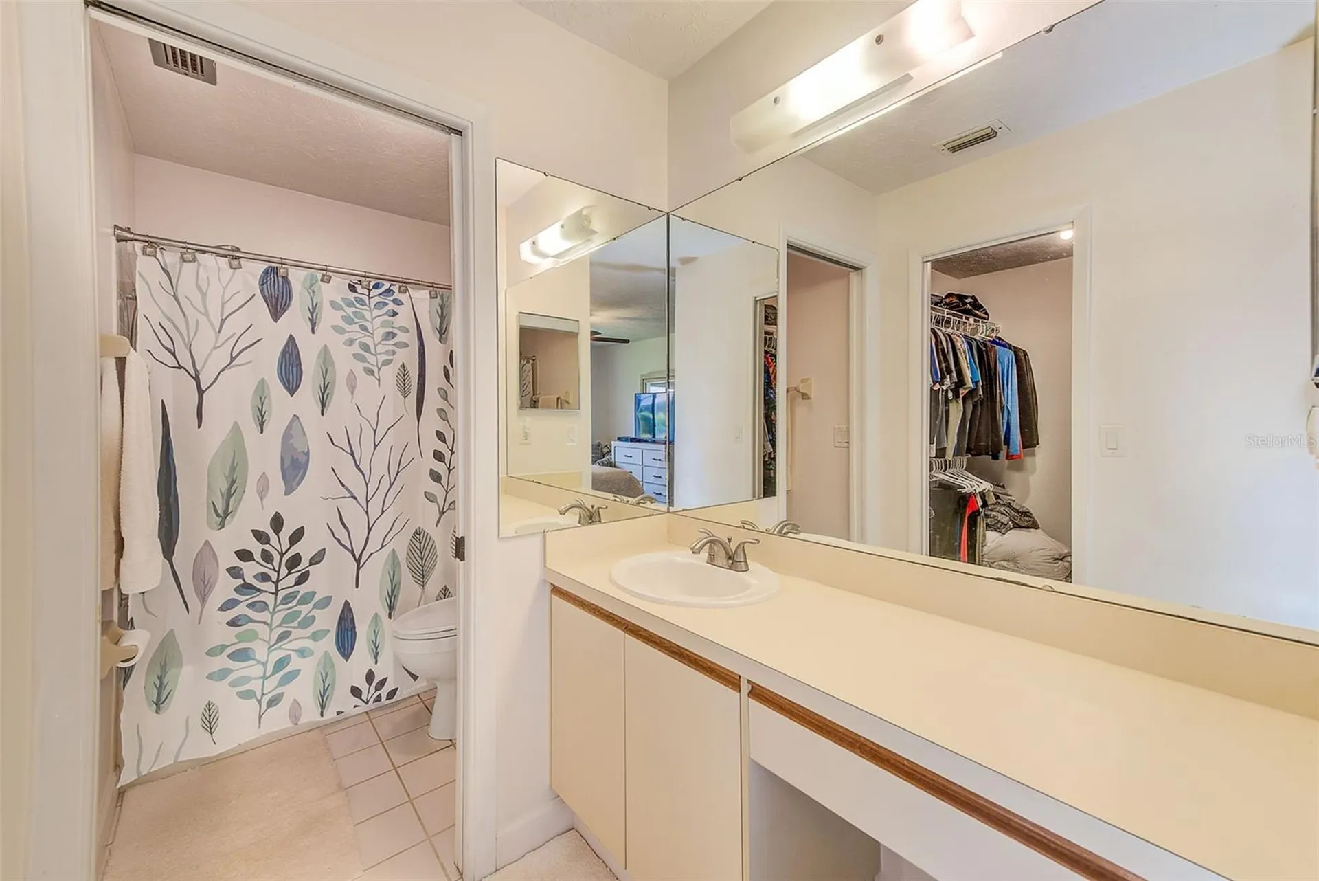6040 27th Street W Bradenton FL 34207
