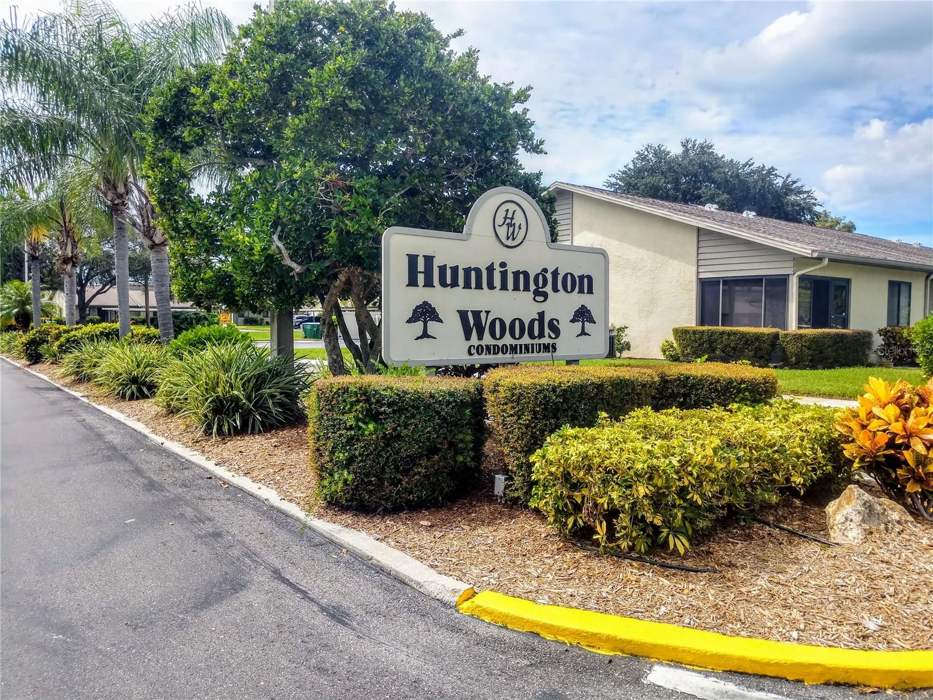 6040 27th Street W Bradenton FL 34207