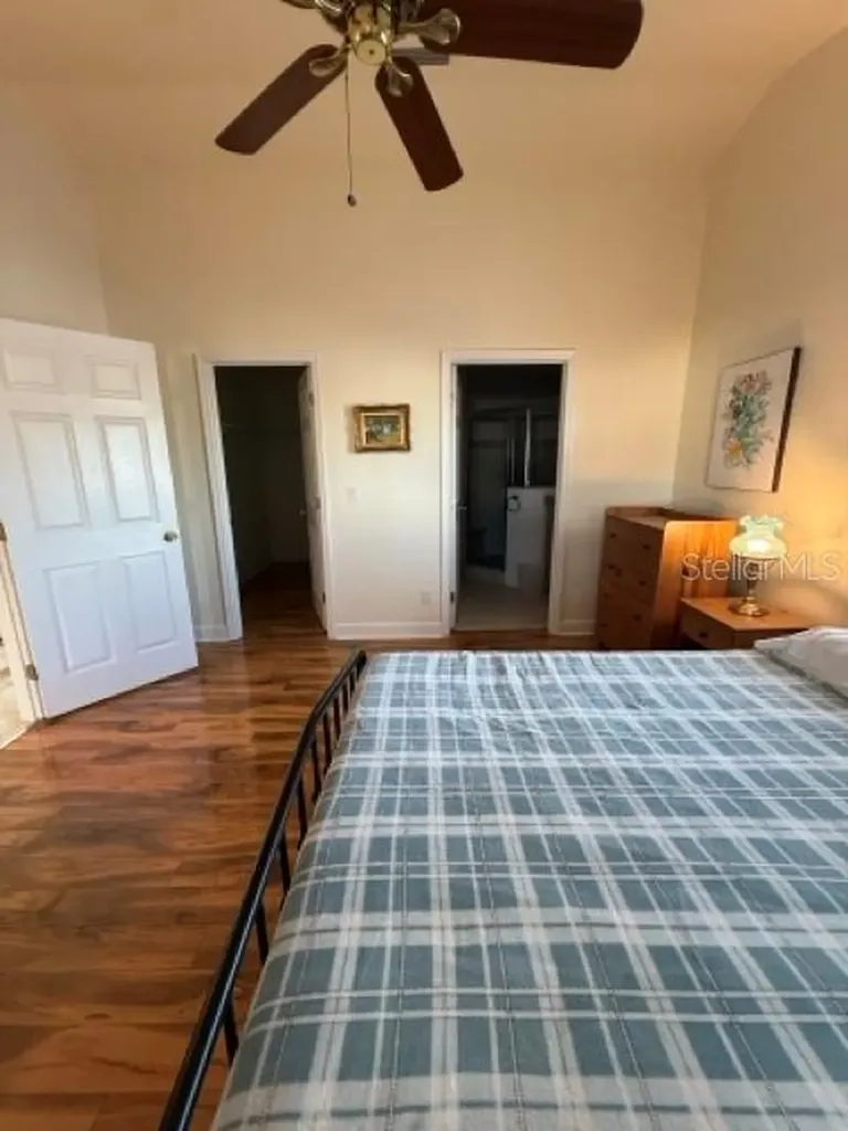 5 SE 20th Place Cape Coral FL 33990