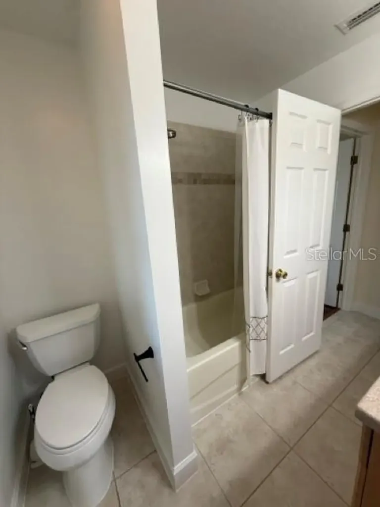 5 SE 20th Place Cape Coral FL 33990