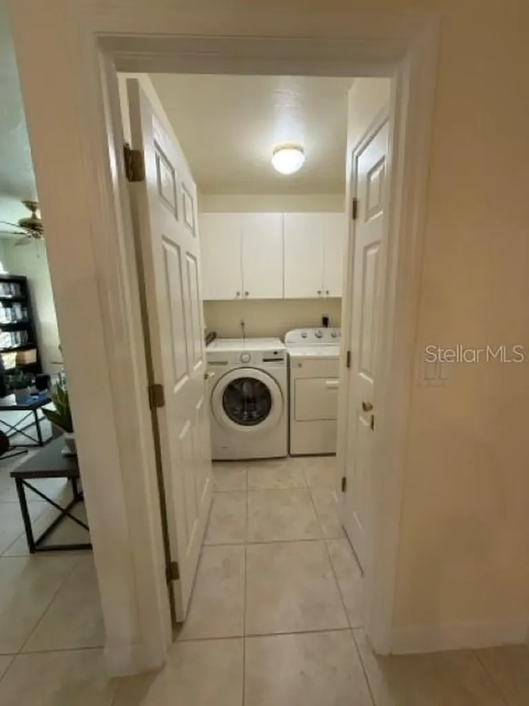 5 SE 20th Place Cape Coral FL 33990