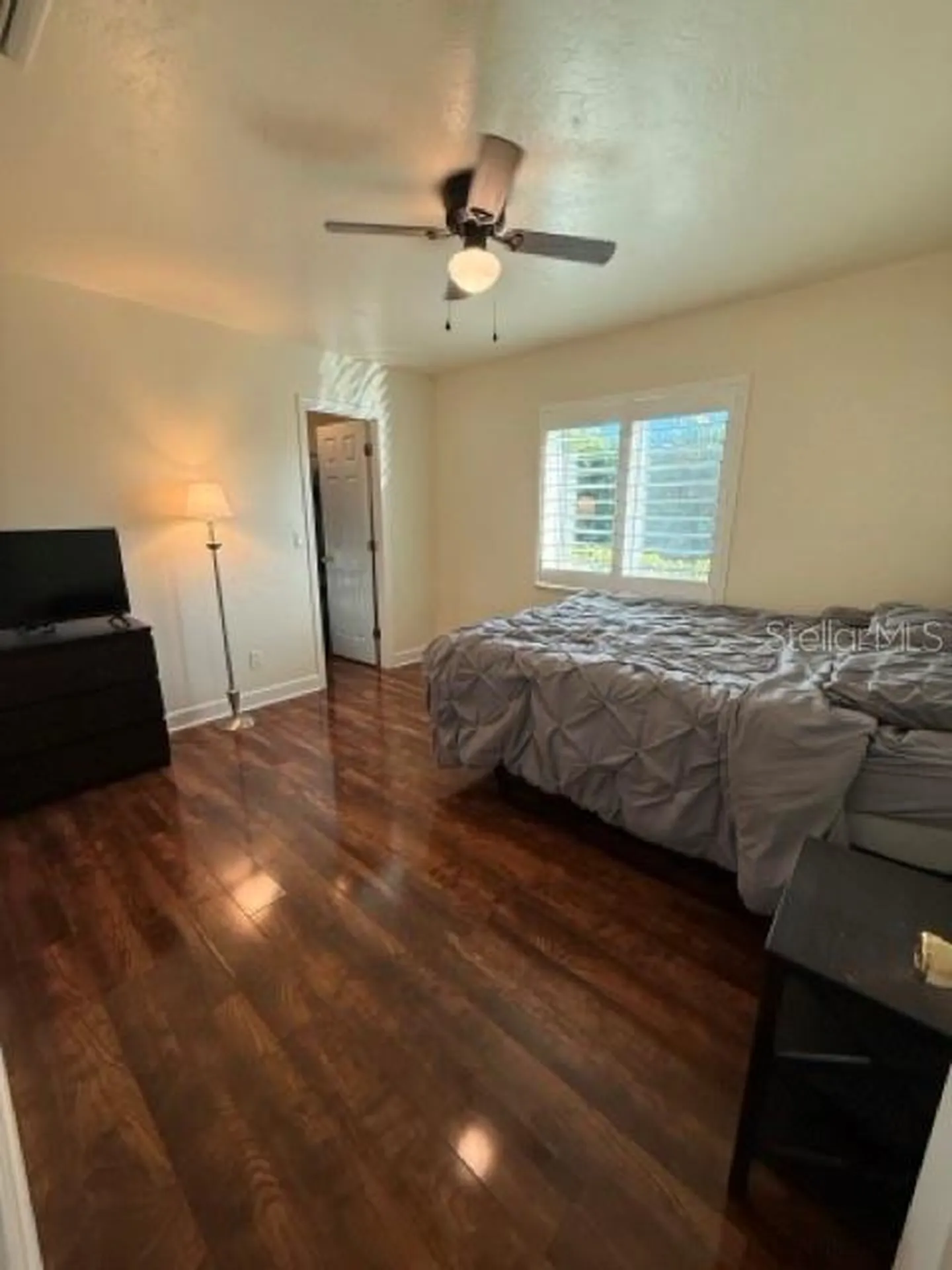 5 SE 20th Place Cape Coral FL 33990