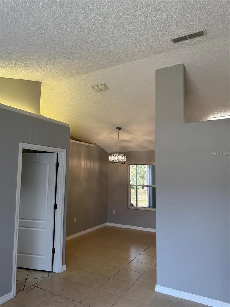40 Palmyra Lane Palm Coast FL 32164