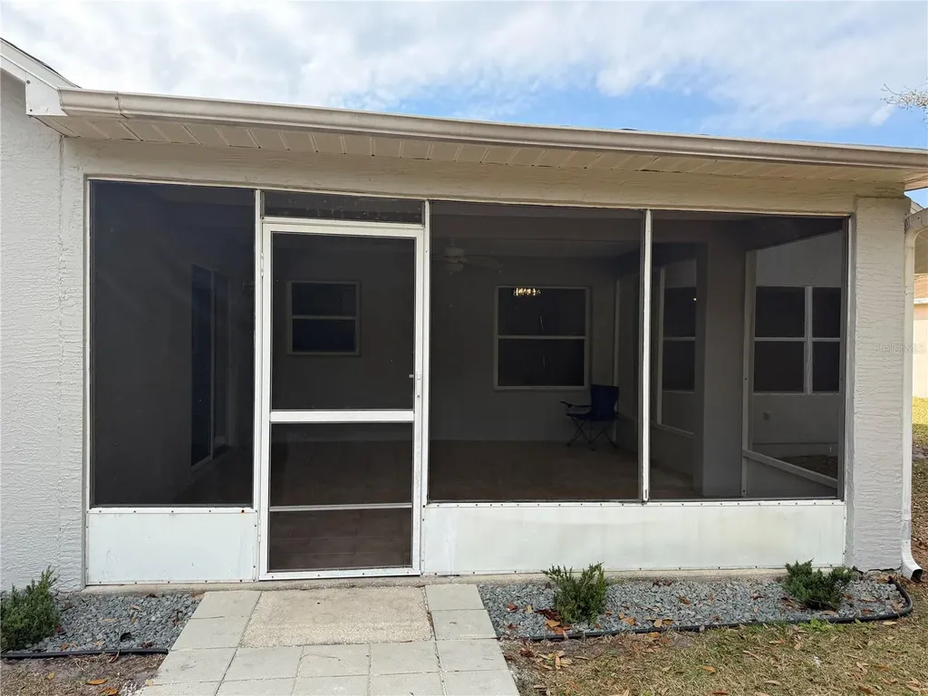 40 Palmyra Lane Palm Coast FL 32164