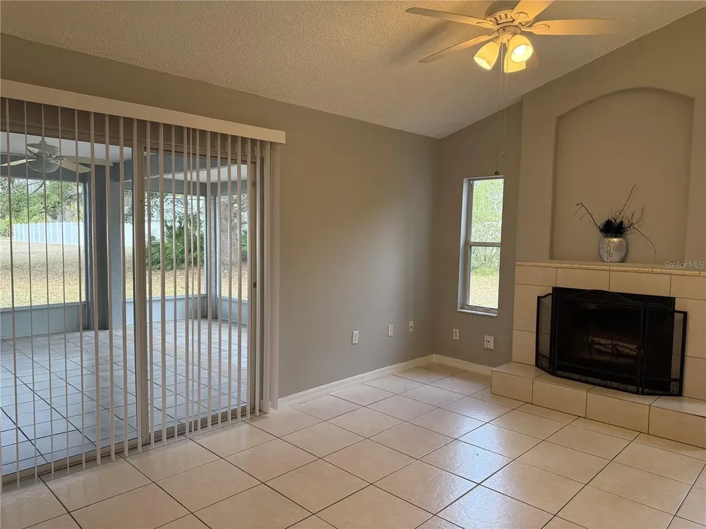40 Palmyra Lane Palm Coast FL 32164
