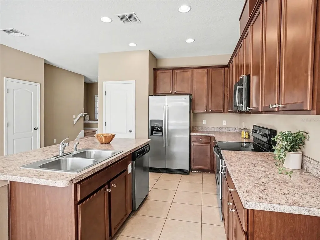 2752 River Landing Sanford FL 32771