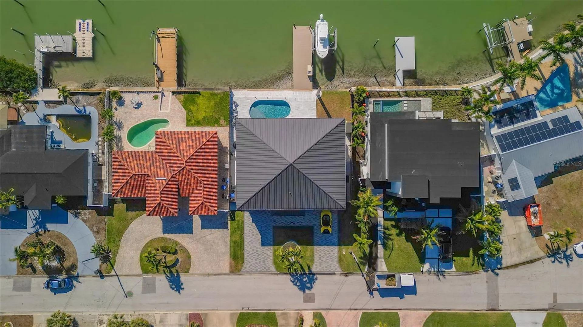 7966 1st Avenue S St Petersburg FL 33707