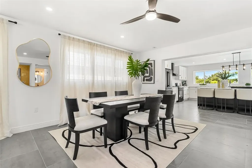 380 Colony Point Road S St Petersburg FL 33705