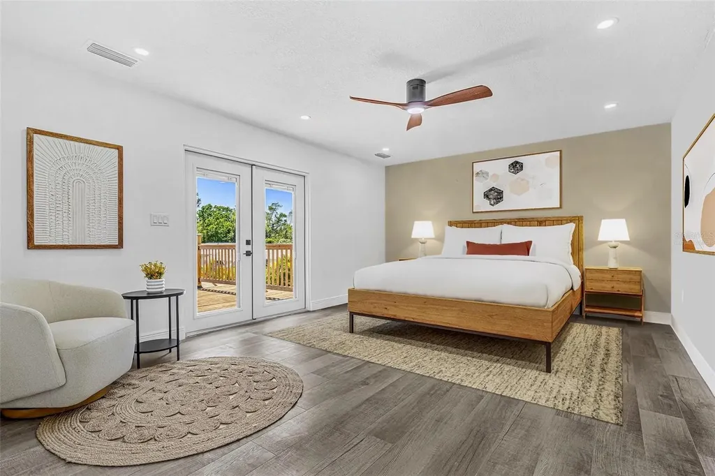 380 Colony Point Road S St Petersburg FL 33705