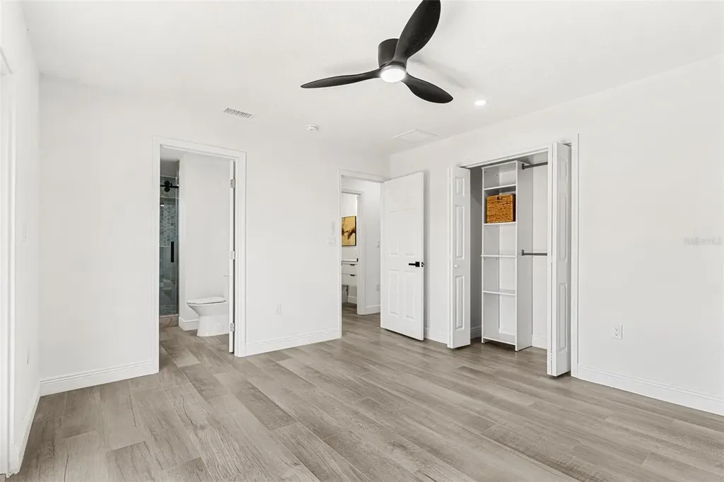 380 Colony Point Road S St Petersburg FL 33705