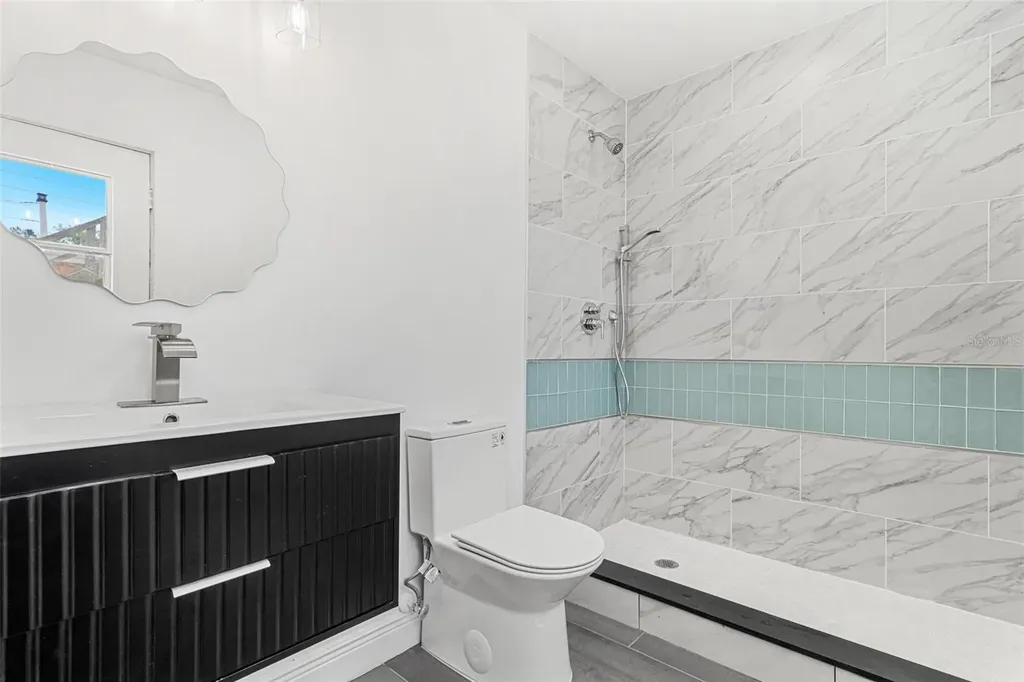 380 Colony Point Road S St Petersburg FL 33705