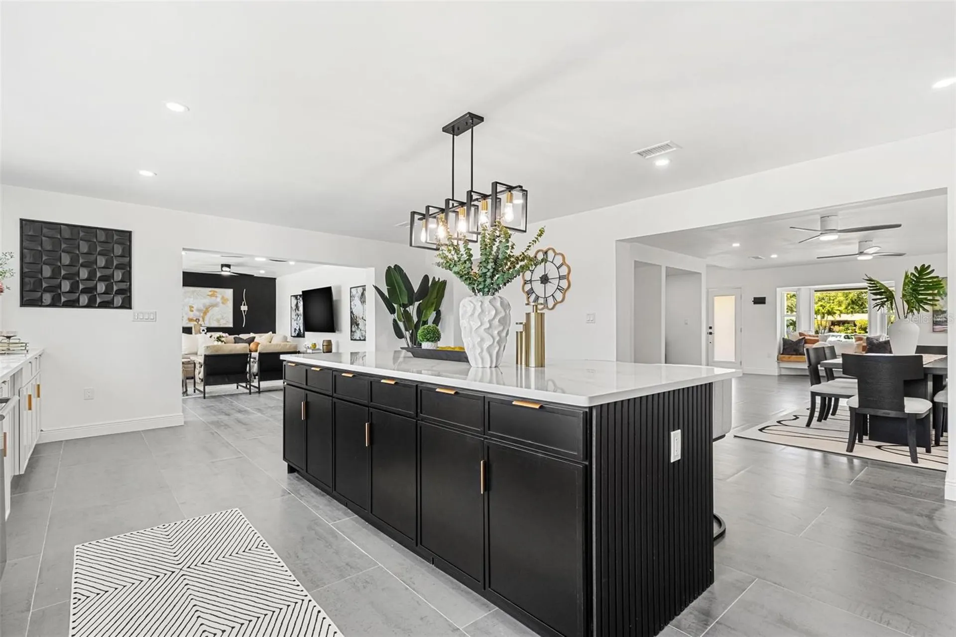 380 Colony Point Road S St Petersburg FL 33705