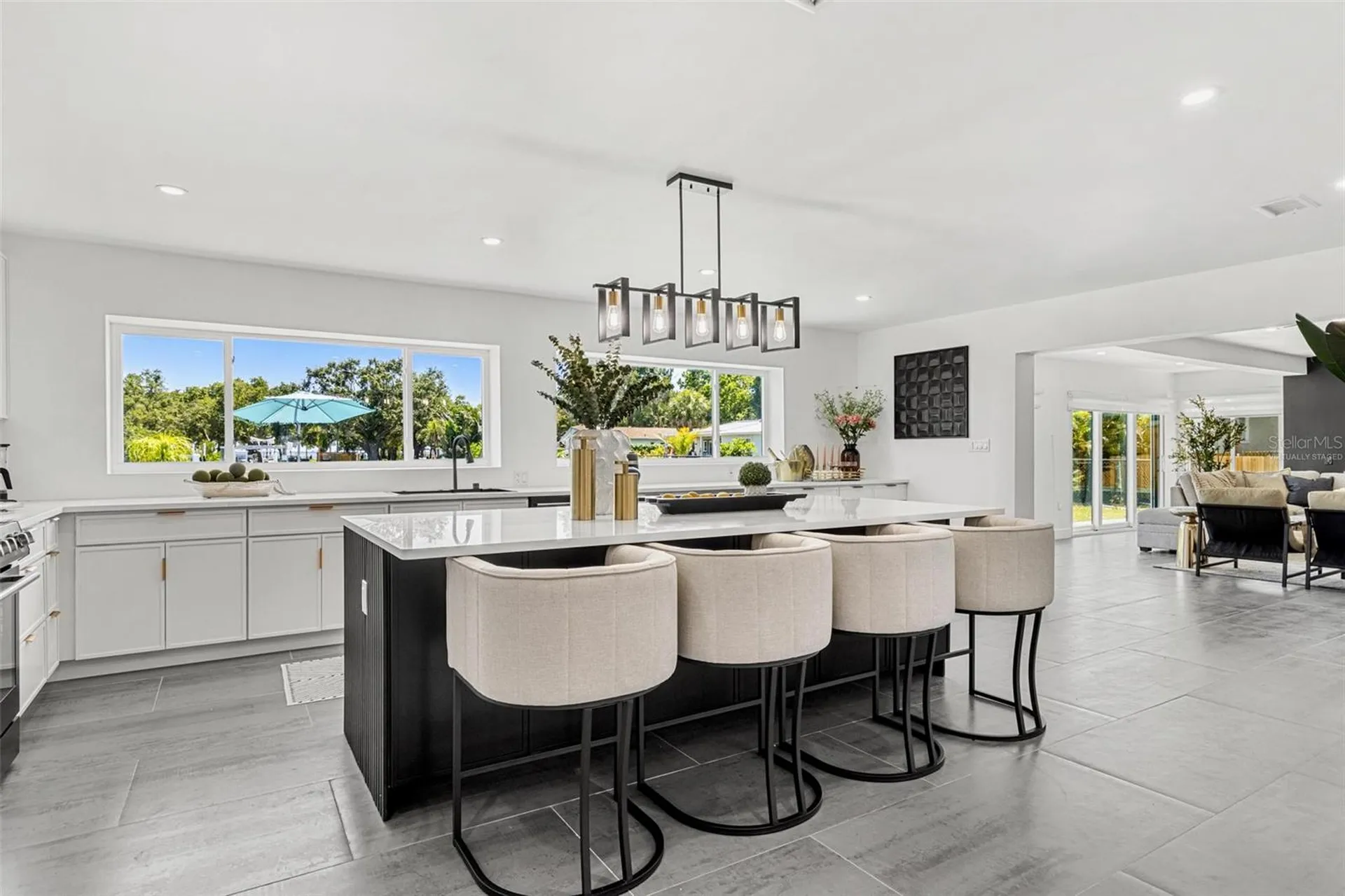 380 Colony Point Road S St Petersburg FL 33705