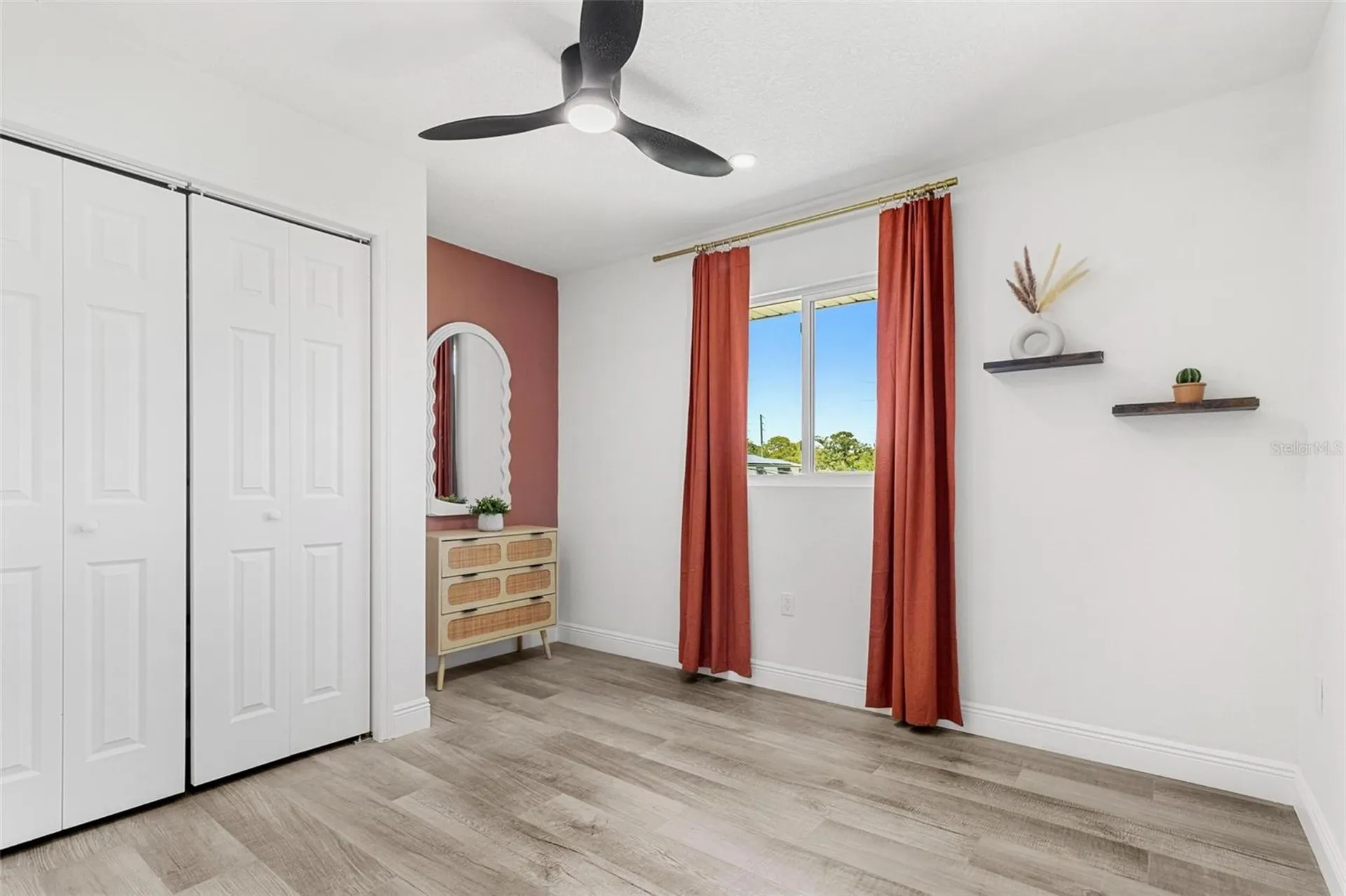 380 Colony Point Road S St Petersburg FL 33705
