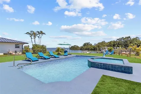 380 Colony Point Road S St Petersburg FL 33705