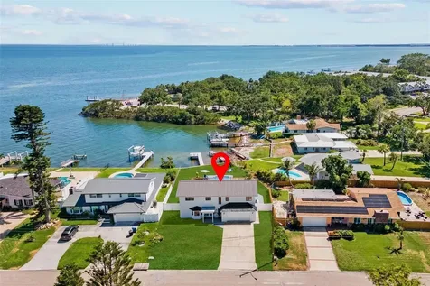 380 Colony Point Road S St Petersburg FL 33705