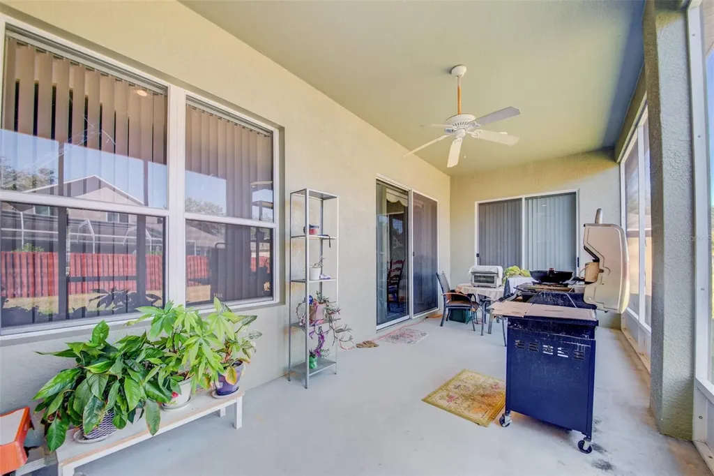 306 Carriage Oak Place Seffner FL 33584