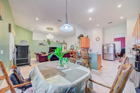 306 Carriage Oak Place Seffner FL 33584