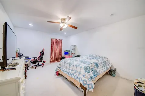 306 Carriage Oak Place Seffner FL 33584