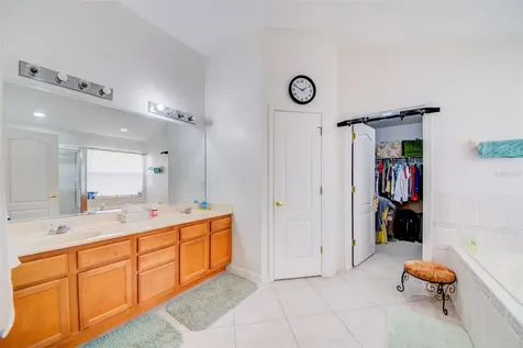 306 Carriage Oak Place Seffner FL 33584