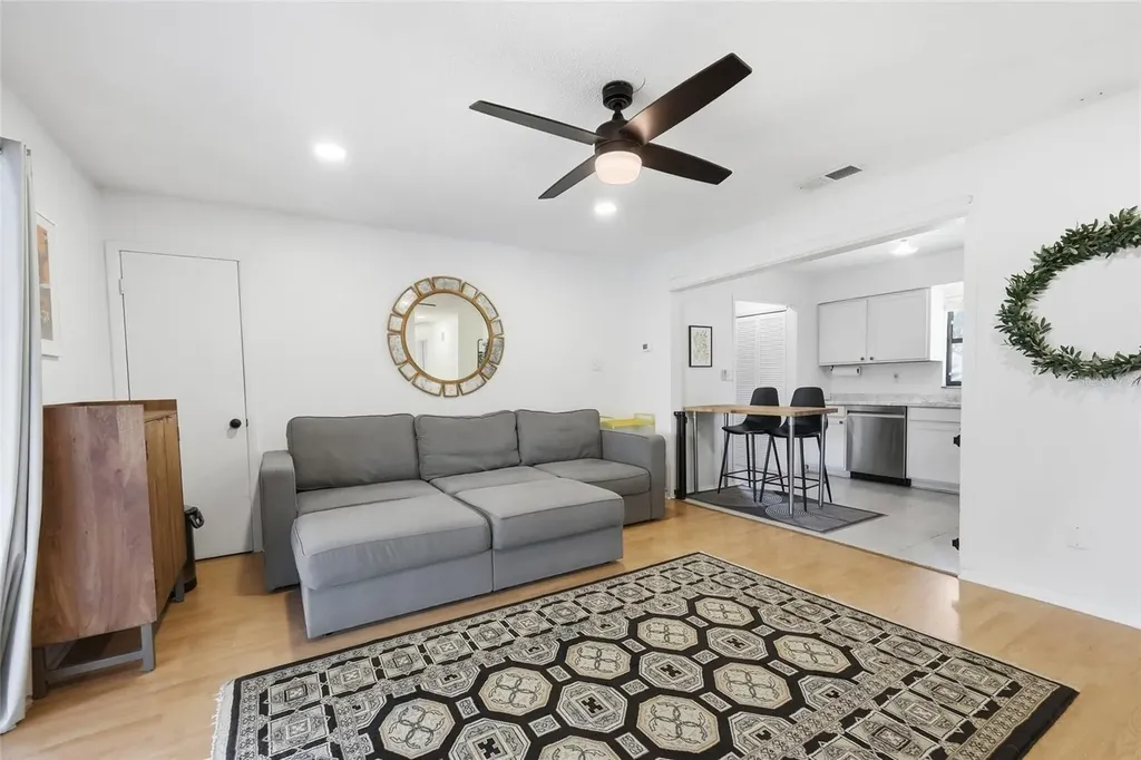 112 Alexandria Avenue Minneola FL 34715