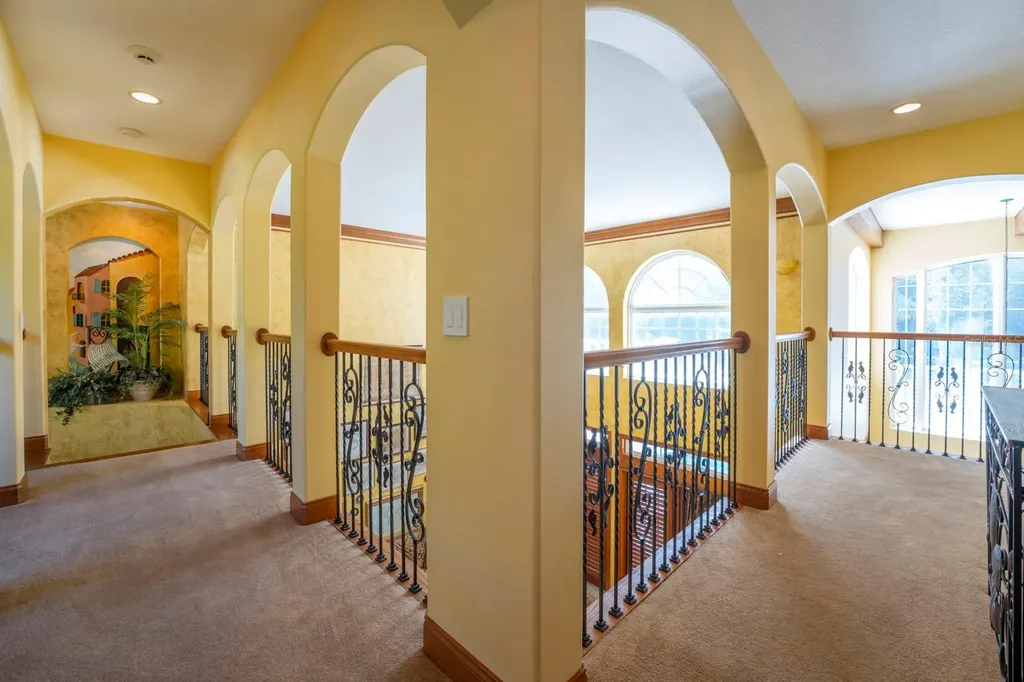 543 Isleworth Close Tarpon Springs FL 34688