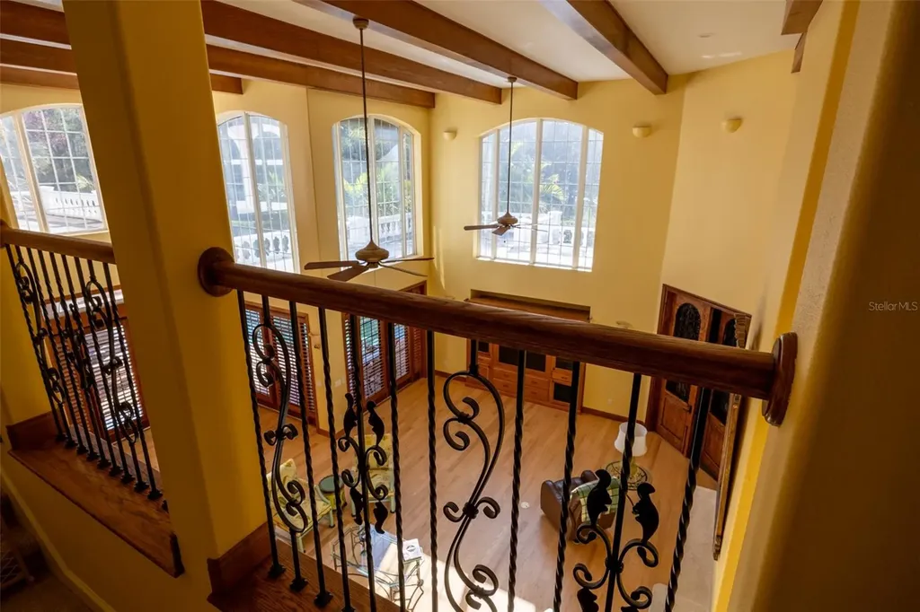 543 Isleworth Close Tarpon Springs FL 34688