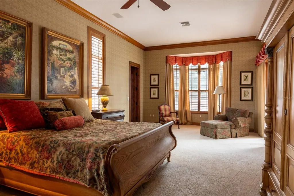 543 Isleworth Close Tarpon Springs FL 34688