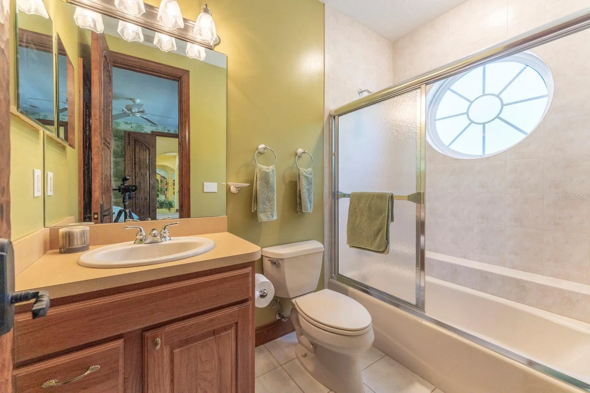 543 Isleworth Close Tarpon Springs FL 34688
