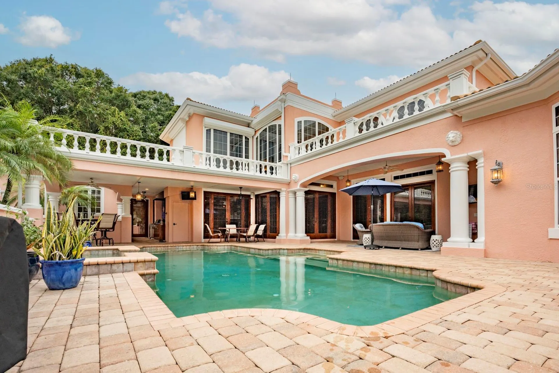 543 Isleworth Close Tarpon Springs FL 34688