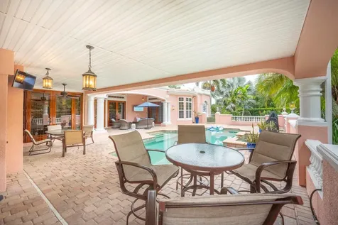 543 Isleworth Close Tarpon Springs FL 34688