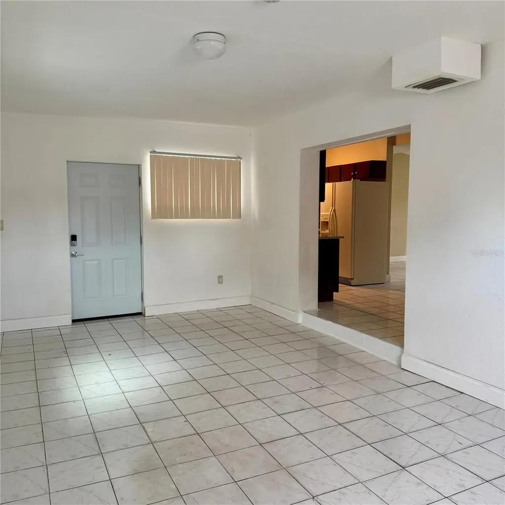 5715 Elon Drive Orlando FL 32808