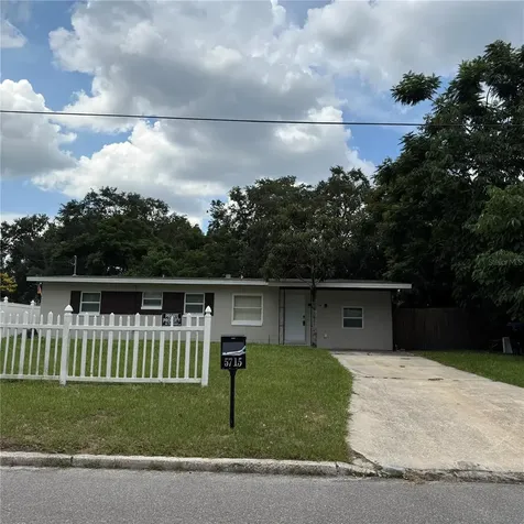 5715 Elon Drive Orlando FL 32808
