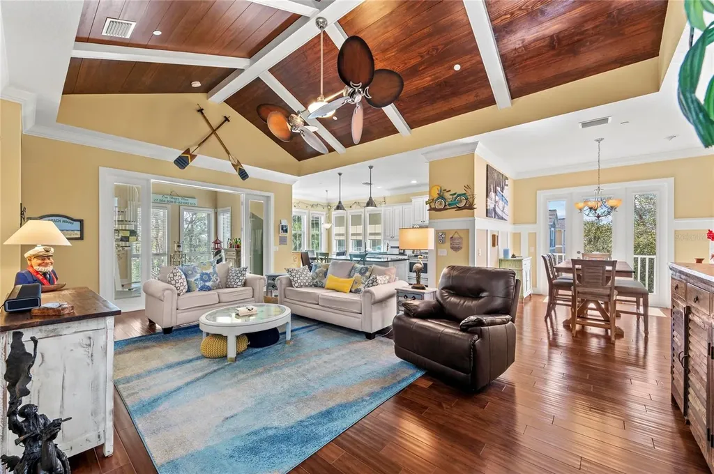 267 Sapphire Lake Drive Bradenton FL 34209