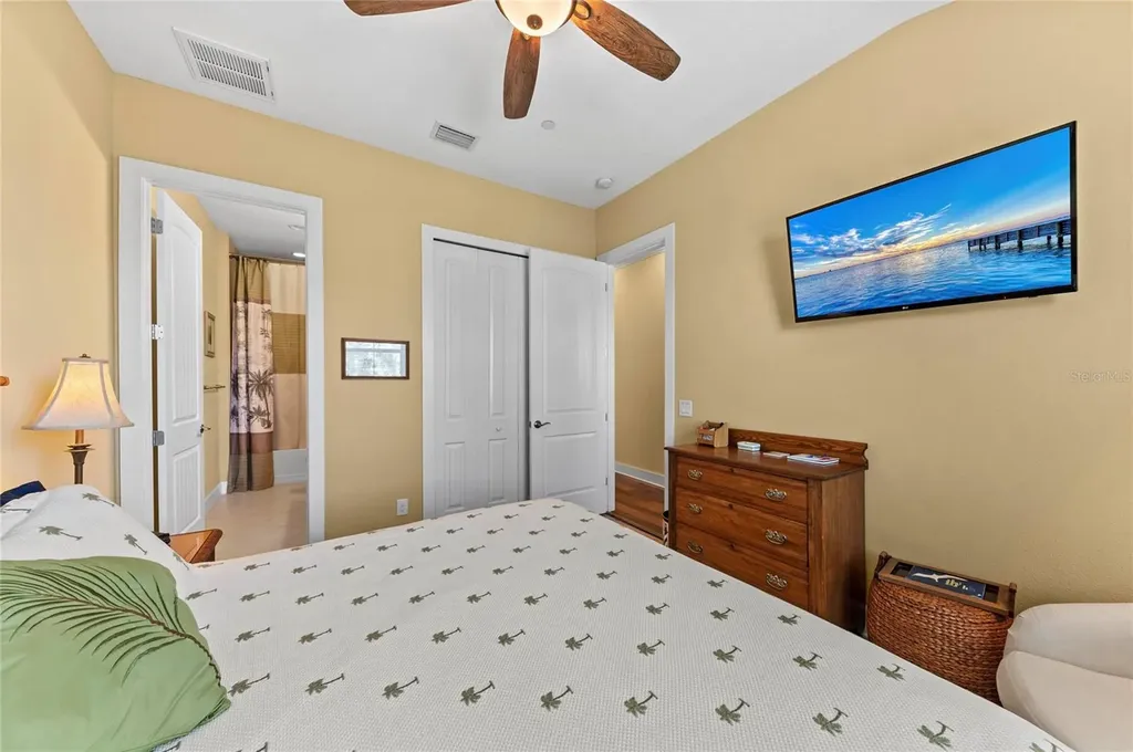 267 Sapphire Lake Drive Bradenton FL 34209