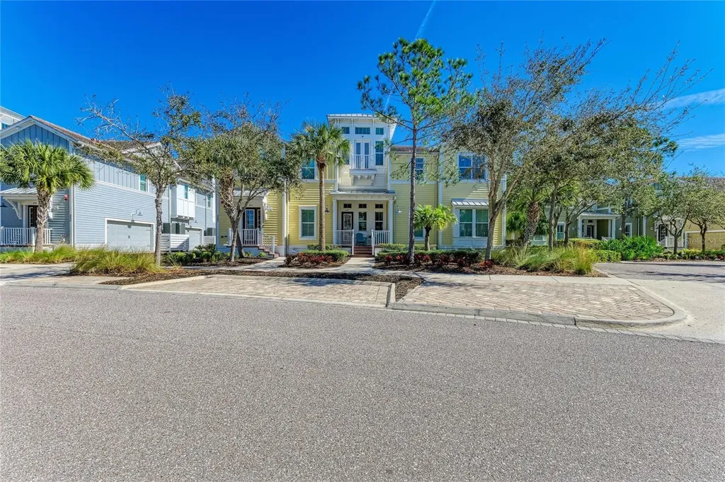 267 Sapphire Lake Drive Bradenton FL 34209