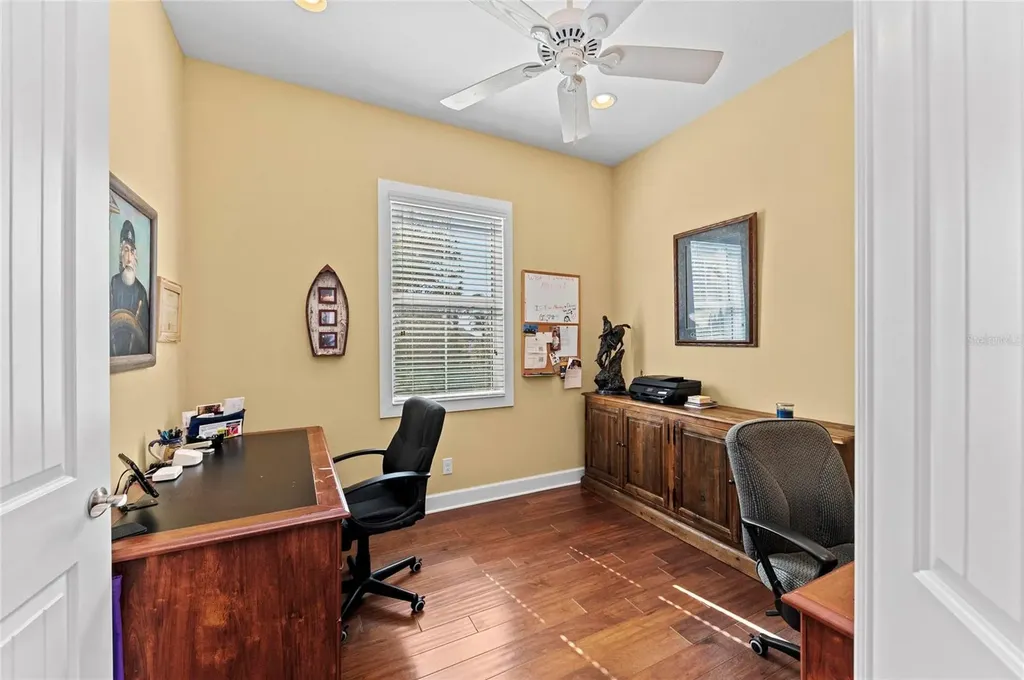 267 Sapphire Lake Drive Bradenton FL 34209