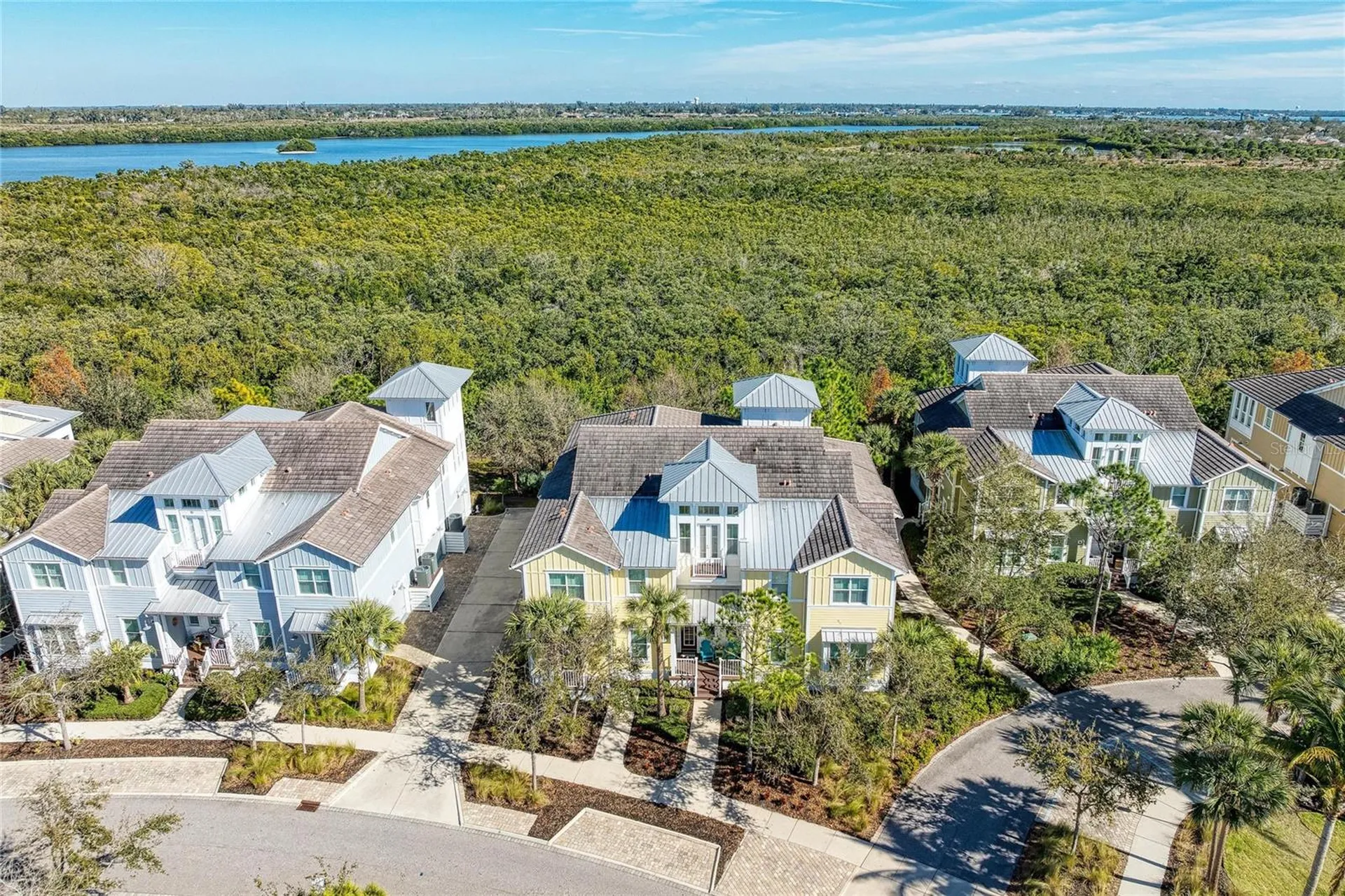 267 Sapphire Lake Drive Bradenton FL 34209