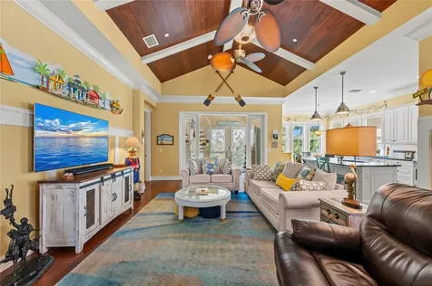 267 Sapphire Lake Drive Bradenton FL 34209