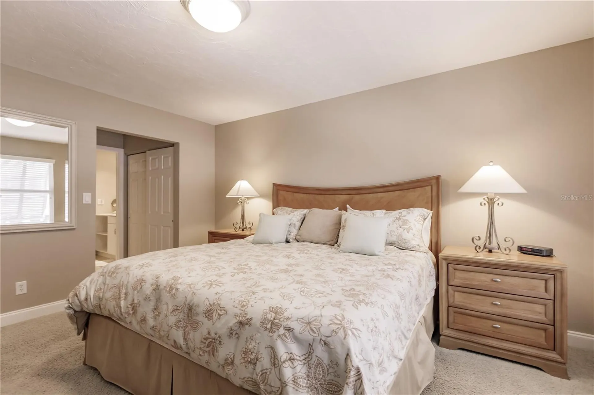 6052 W Peppertree Way Sarasota FL 34242