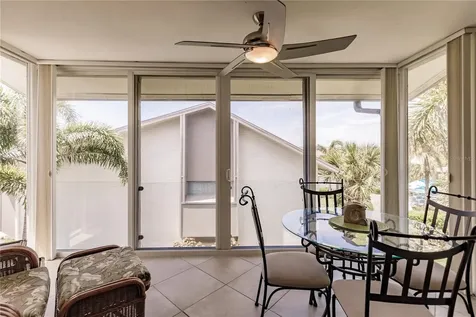 6052 W Peppertree Way Sarasota FL 34242