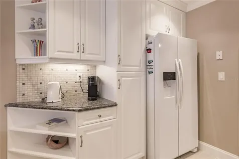 6052 W Peppertree Way Sarasota FL 34242
