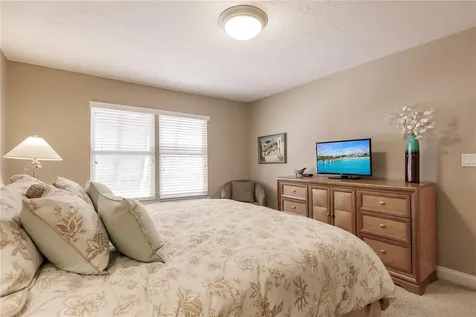 6052 W Peppertree Way Sarasota FL 34242