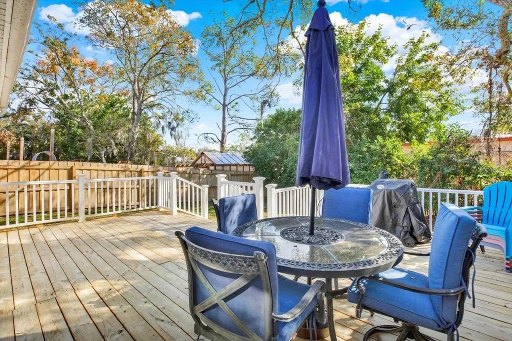 3294 Cloverplace Drive Palm Harbor FL 34684